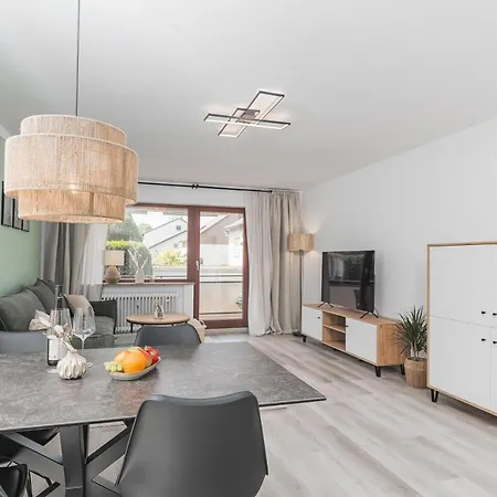 Cruwzo - Fantastic Apartment With Balcony And Parking Waiblingen  Exterior photo