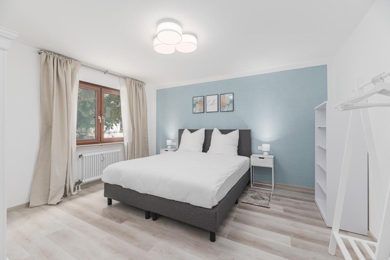 Cruwzo - Fantastic With Balcony And Parking *
