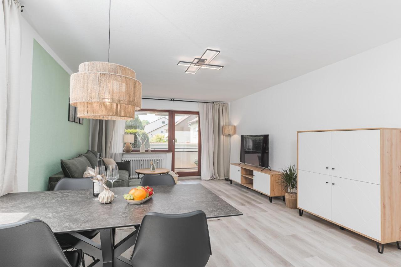 Apartment Cruwzo - Fantastic With Balcony And Parking *